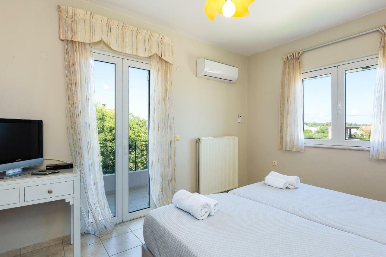 Carpe Diem-Luxury Villa With Private Pool Agia Paraskevi  Eksteriør billede